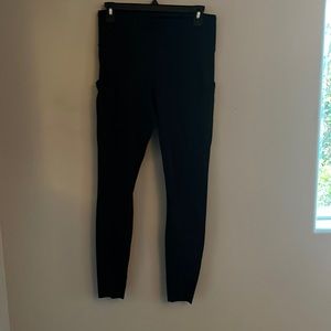 Black lulu lemon leggings size 8